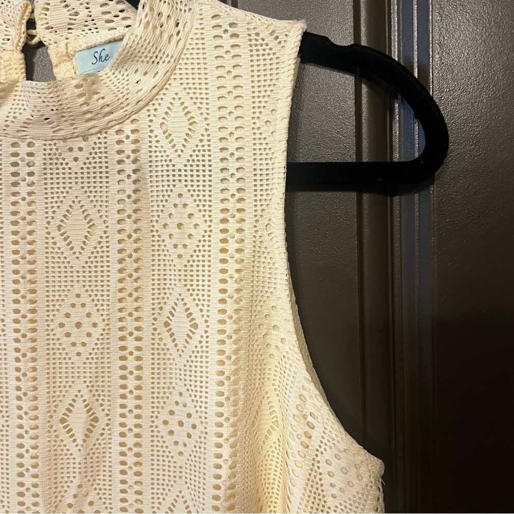 ☀️She + Sky Cream Colored Sleeveless Dress, Size Medium - Picture 7 of 9